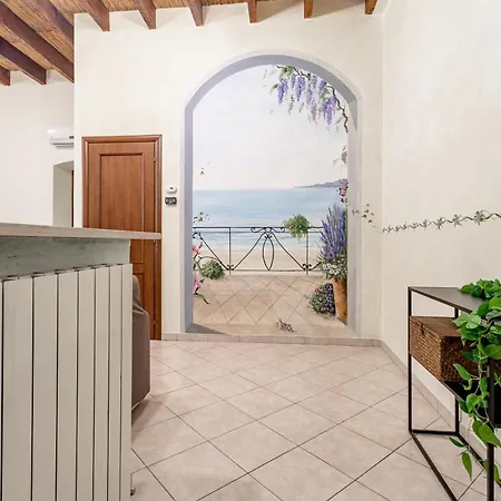 H11 Il Nido Centro - Ariston Appartement *