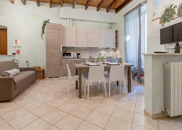 Apartment H11 Il Nido Centro - Ariston *